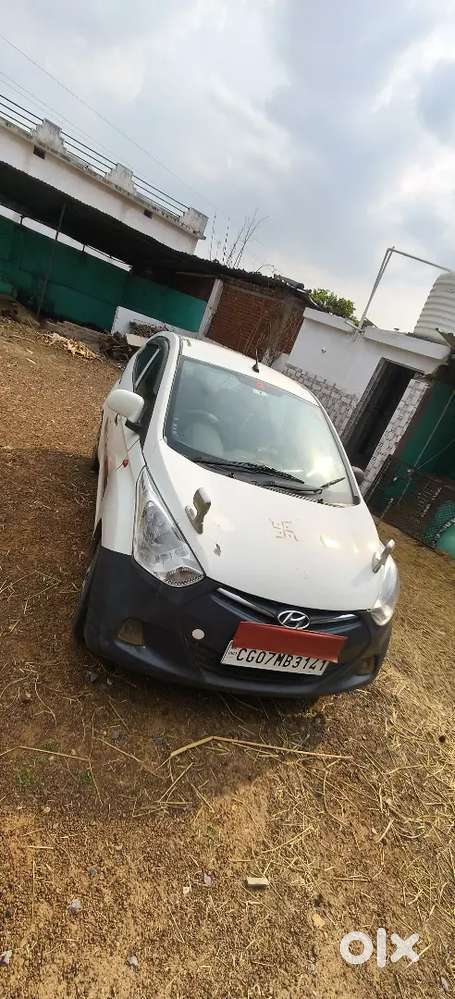 Hyundai Eon 2013 Petrol Well Maintained