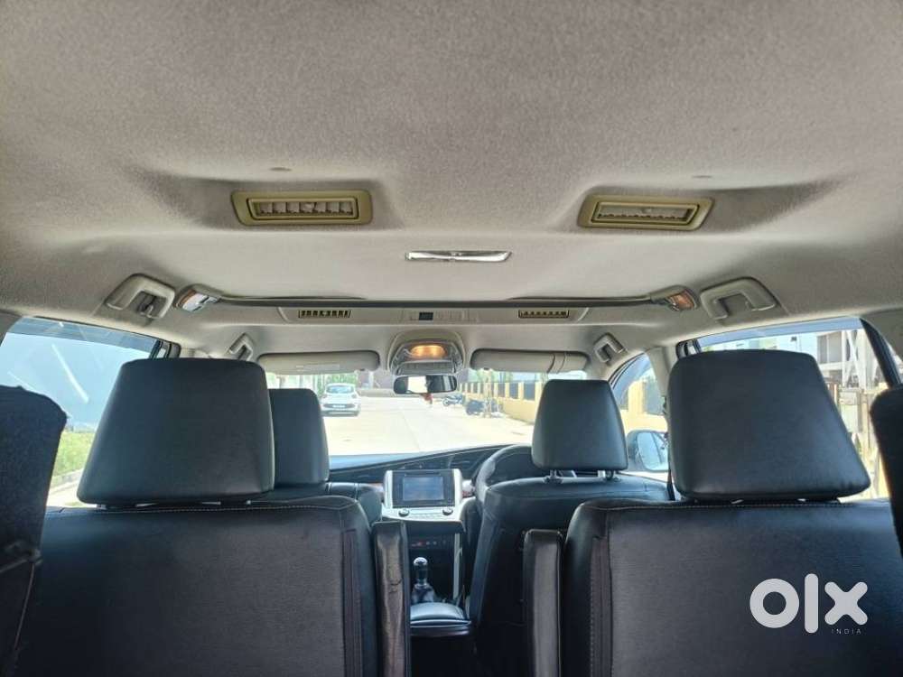 Toyota Innova Crysta 2.5z, 2017, Diesel