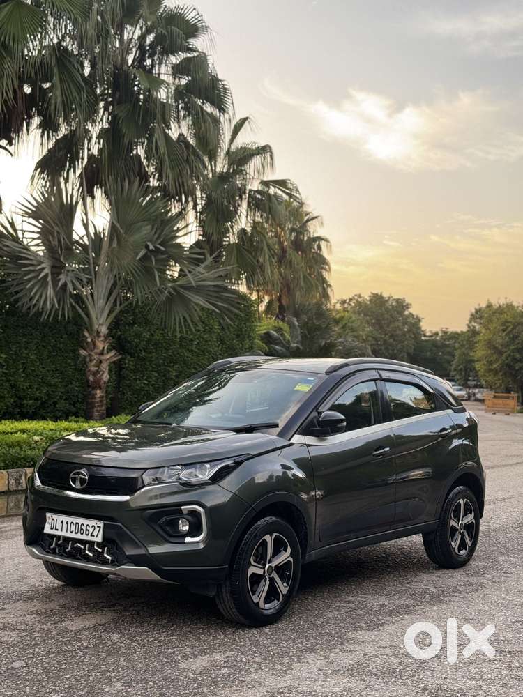 Tata Nexon 1.2 Revotron Xza Plus, 2023, Petrol