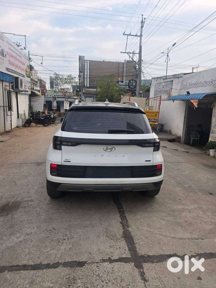 Hyundai Venue 1.5 Crdi Sx (o), 2023, Diesel