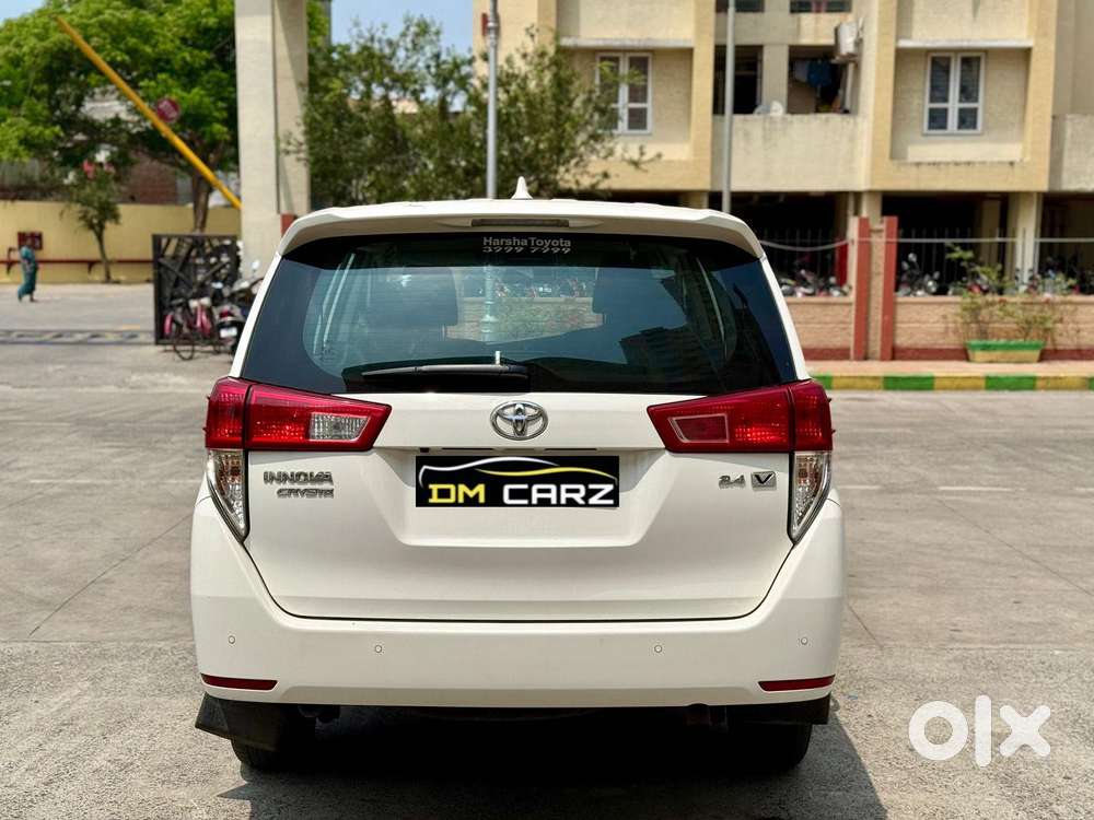 Toyota Innova Crysta 2.4 V 7 Str, 2023, Diesel