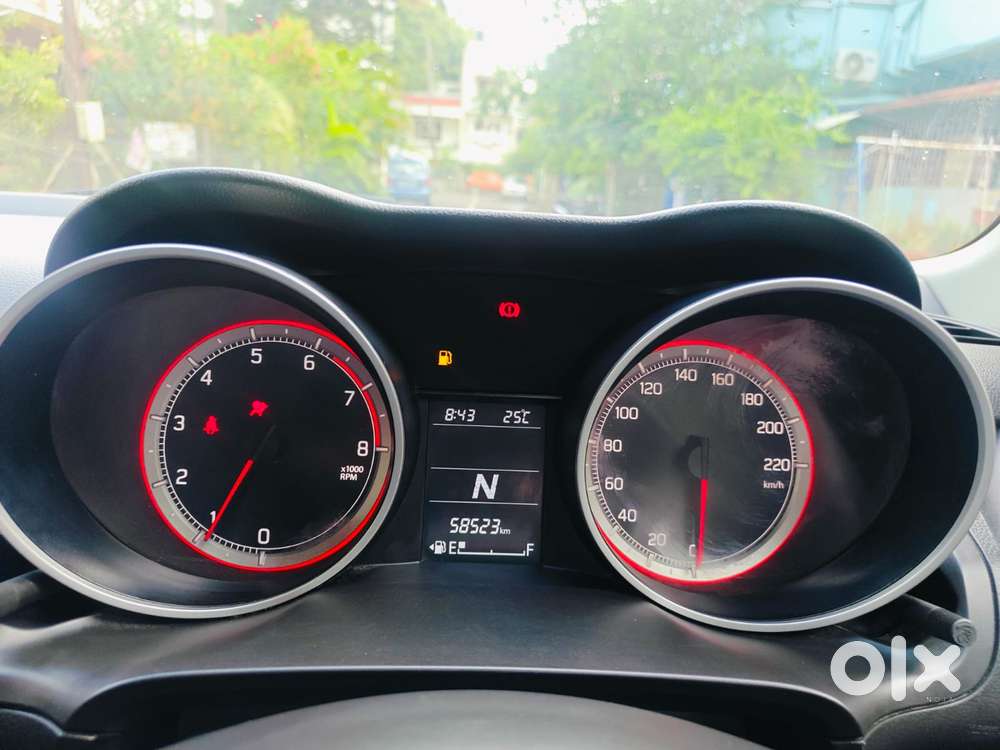 Maruti Suzuki Swift Amt Zxi Plus, 2020, Petrol