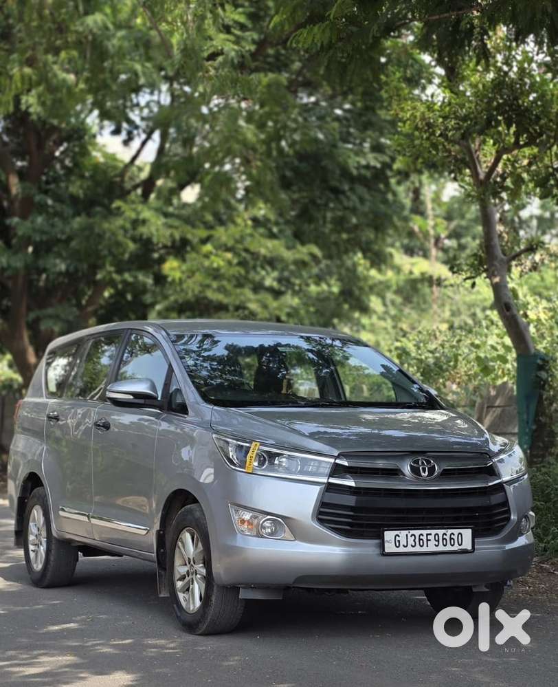 Toyota Innova Crysta 2.4 V 8 Str, 2017, Diesel