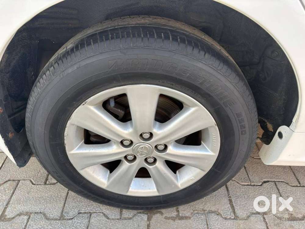 Toyota Corolla Altis 2010-2013 G, 2012, Petrol