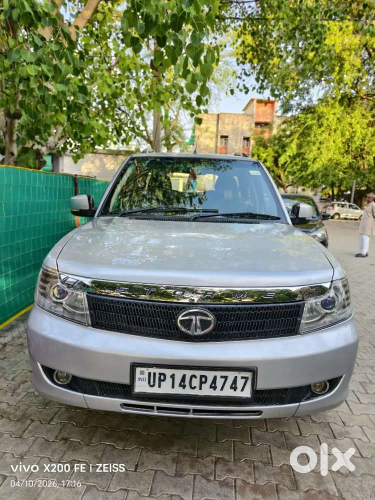 Tata Safari Storme 2015 Diesel Well Maintained