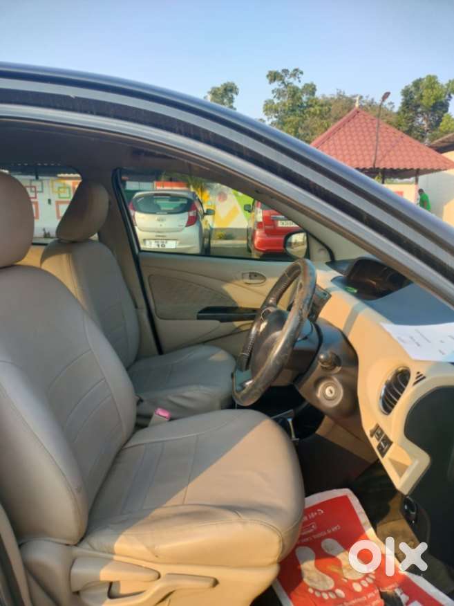 Toyota Etios Liva, 2016, Petrol