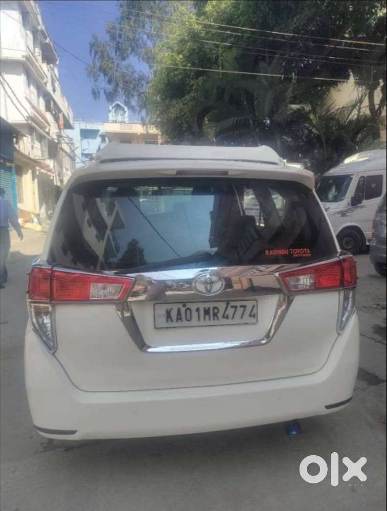 Toyota Innova Crysta 2018