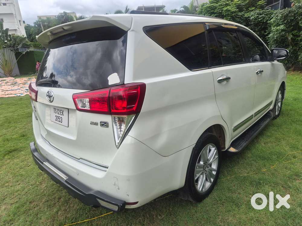Toyota Innova Crysta 2.8z Automatic, 2018, Diesel