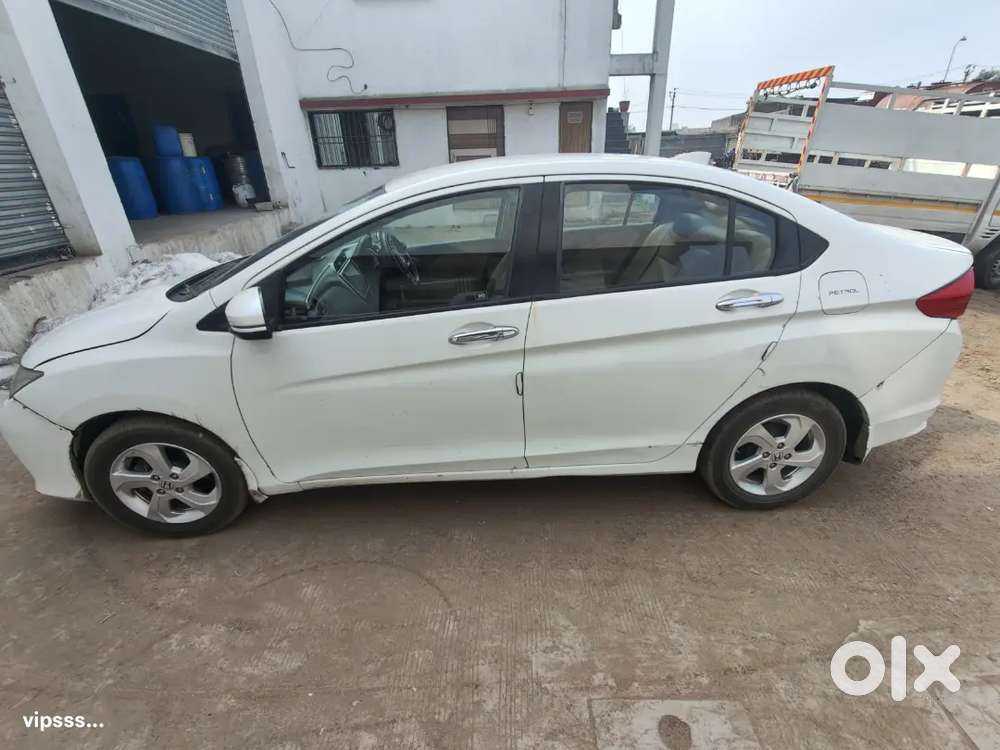 Honda City 2014 Petrol Well Maintained