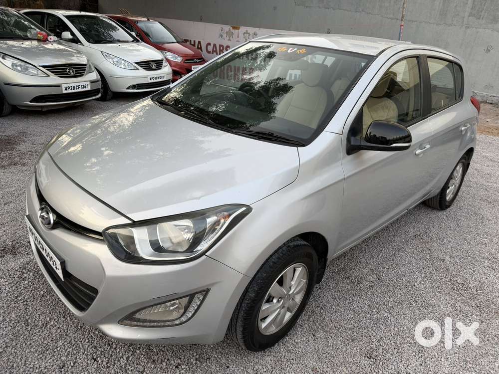 Hyundai I20 Sportz 1.4 Crdi 6 Speed Bs-iv, 2012, Diesel