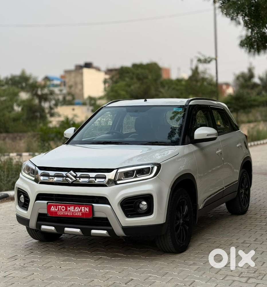 Maruti Suzuki Vitara Brezza 1.5 Zxi At, 2022, Petrol