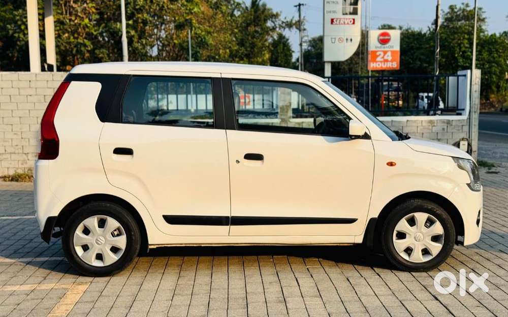 Maruti Suzuki Wagon R Zxi Automatic, 2019, Petrol