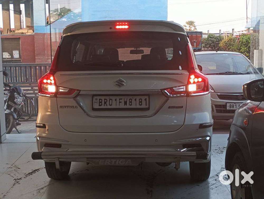 Maruti Suzuki Ertiga 2022-2023 Zxi, 2022, Petrol