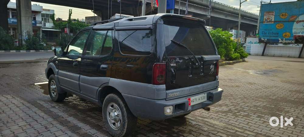 Tata Safari