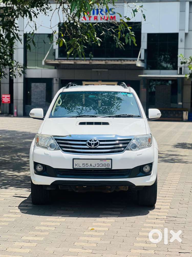 Toyota Fortuner 2011-2016 4x2 At, 2014, Diesel