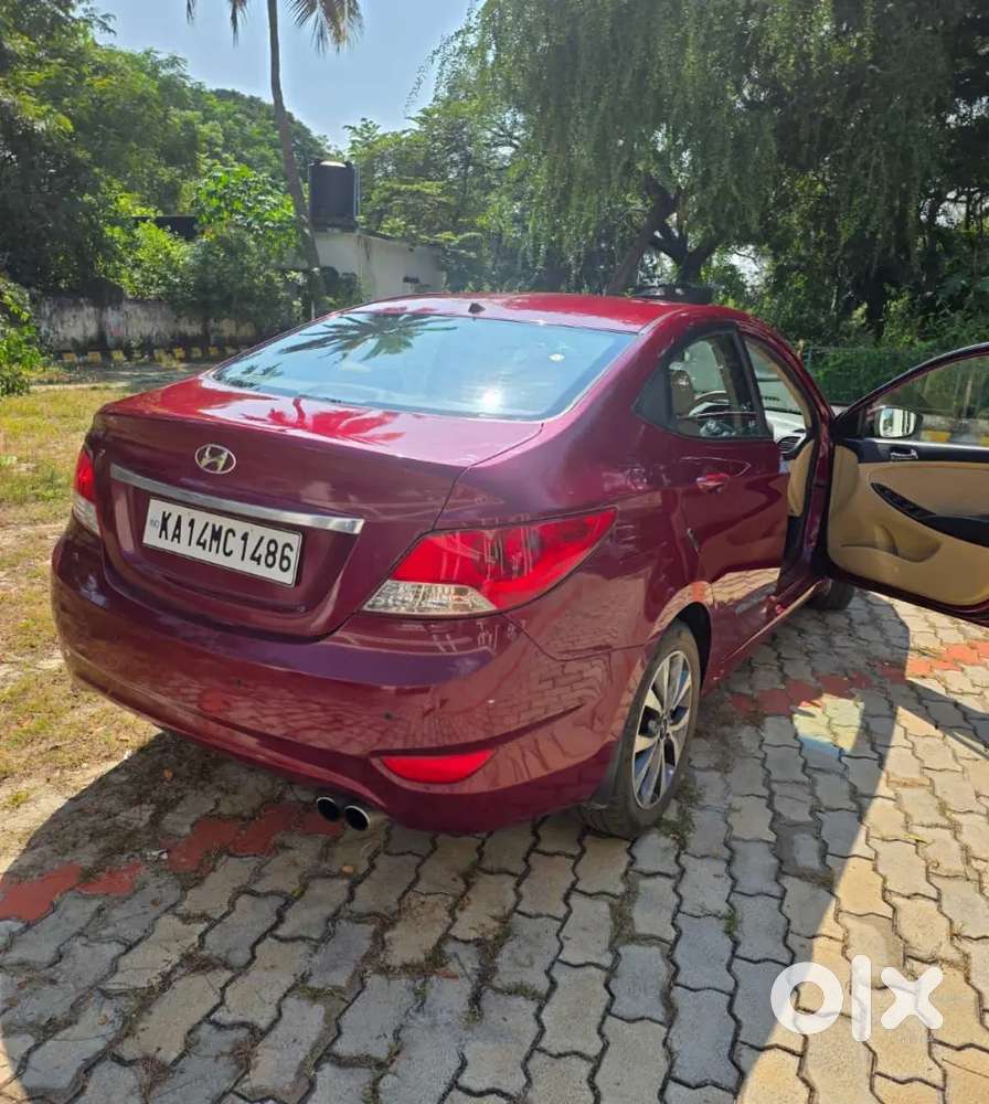 Hyundai Fluidic Verna 2014