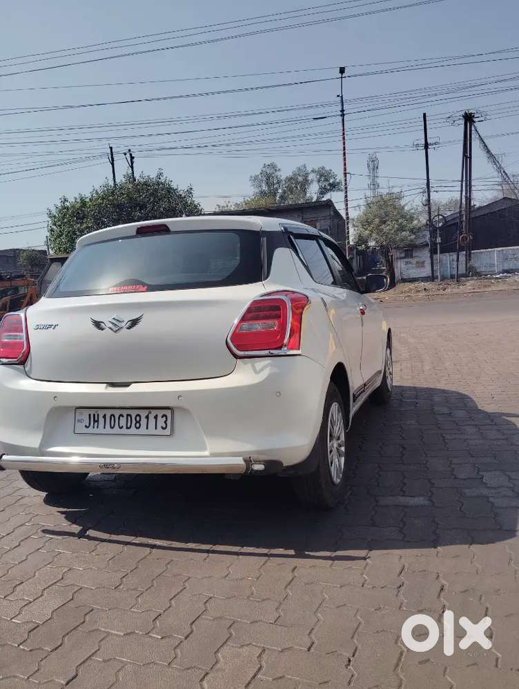 Maruti Suzuki Swift 2021 Petrol 32000 Km Driven
