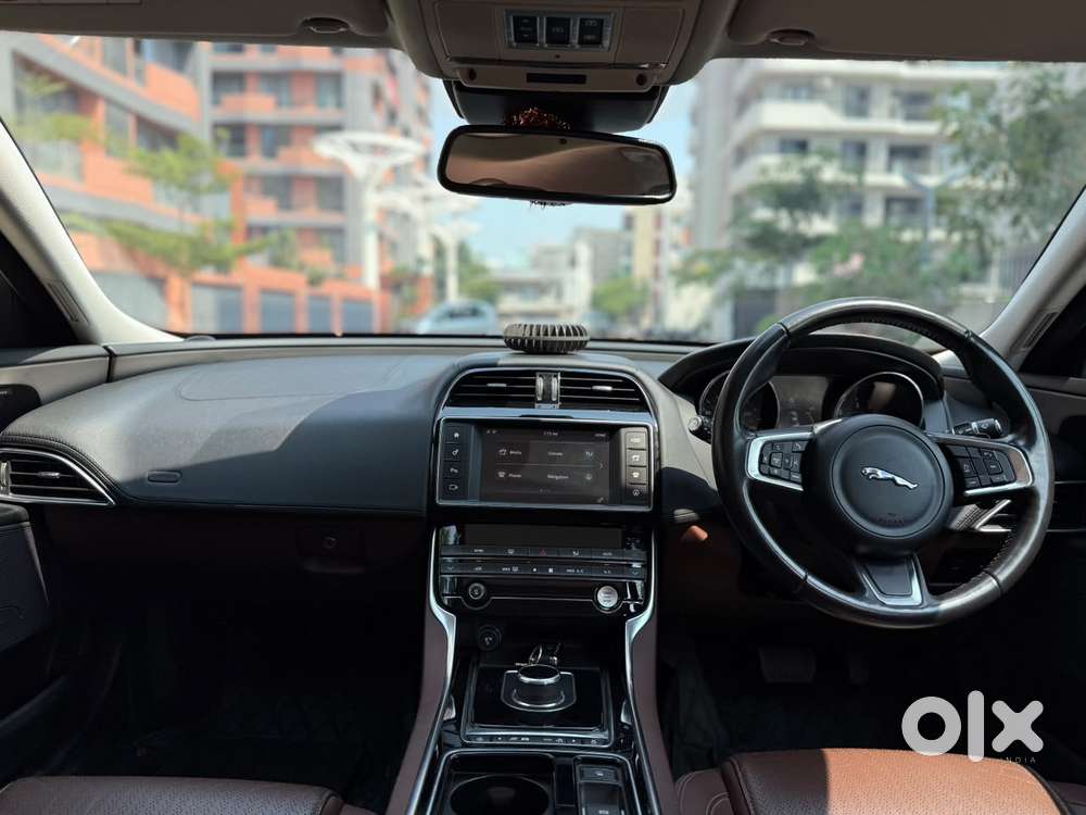 Jaguar Xe 2.0l Diesel Pure, 2019, Diesel