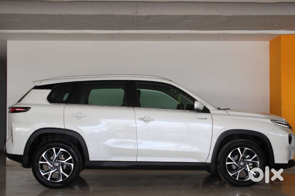 Toyota Urban Cruiser Hyryder 1.5 V Hybrid, 2024, Petrol