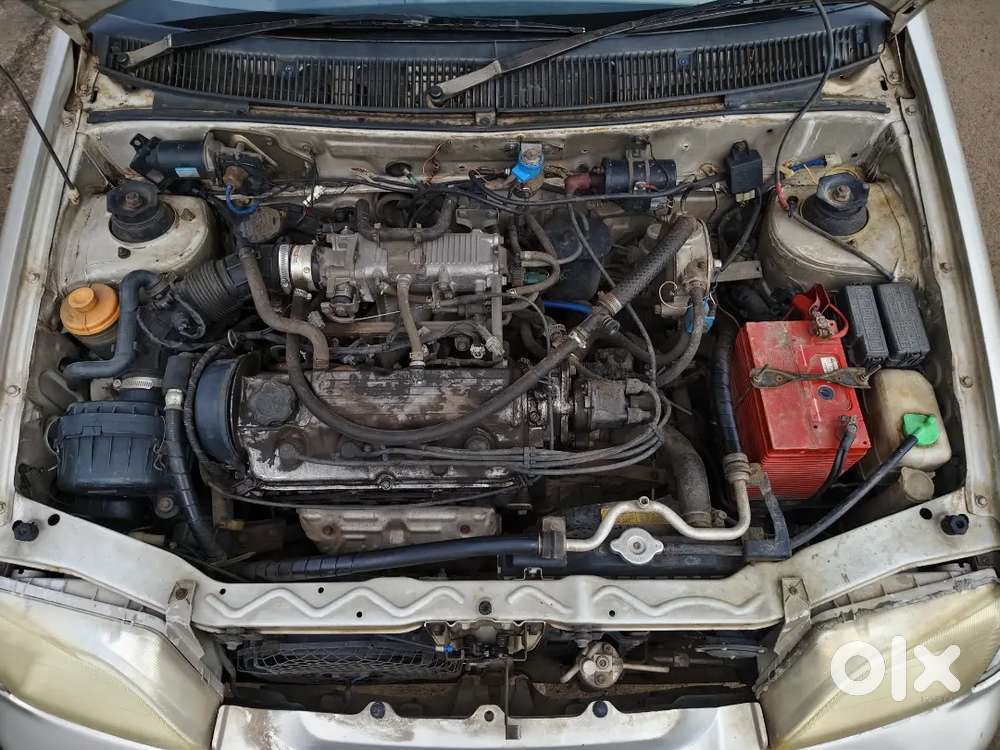 Maruti Suzuki Esteem 2004