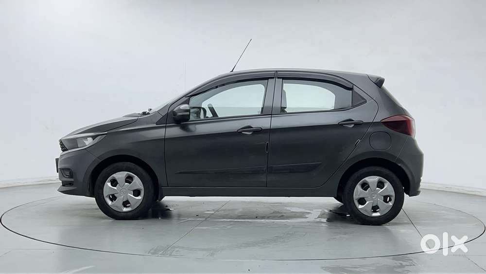 Tata Tiago 1.2 Revotron Xt Option, 2021, Petrol