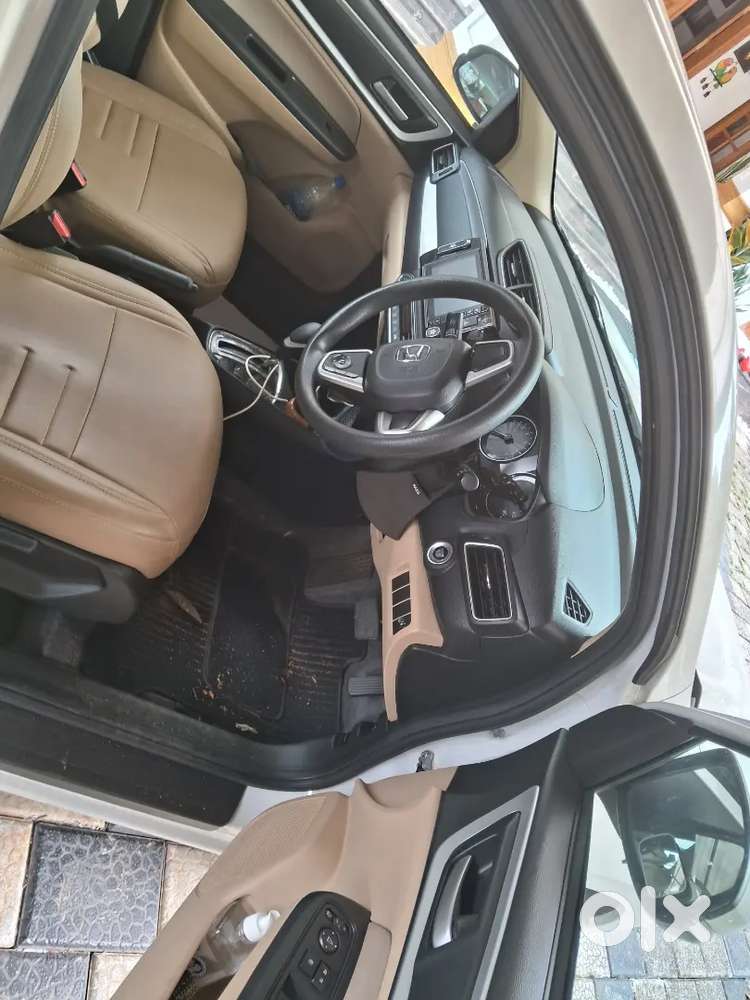 Honda Amaze 2024 Petrol 5000 Km Driven Show Room Condtion  Number