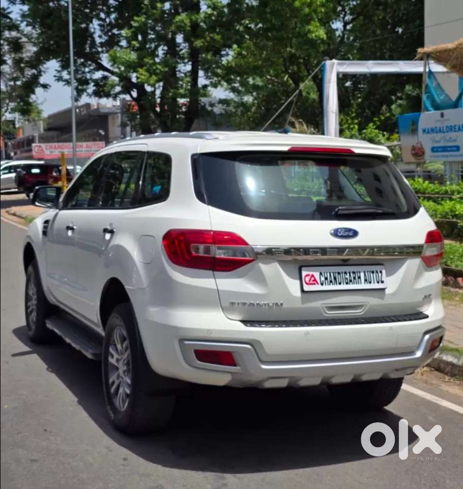 Ford Endeavour 3.2 Titanium At 4x4, 2017, Diesel