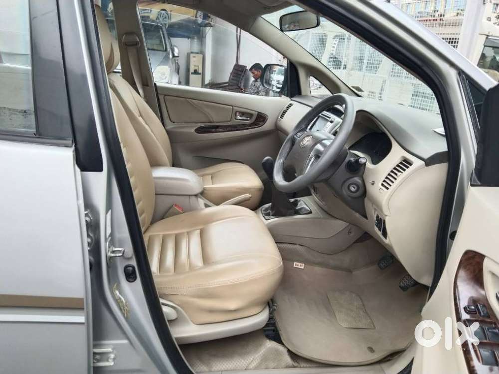 Toyota Innova 2.5 V 7 Str, 2014, Diesel