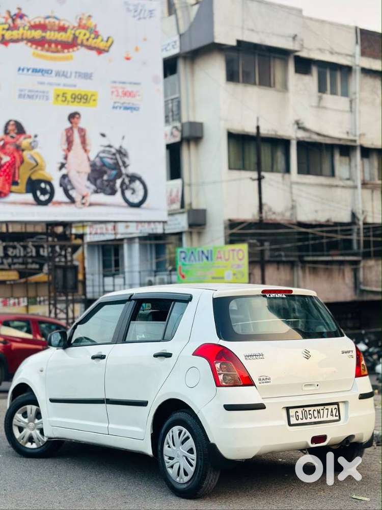 Maruti Suzuki Swift 1.2 Vxi (o), 2010, Petrol