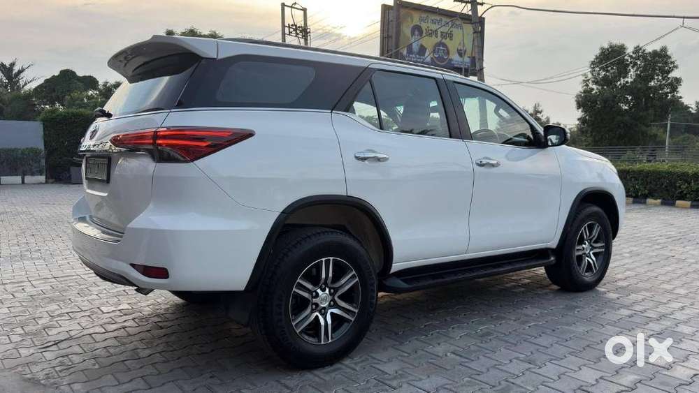 Toyota Fortuner 4x2 At 2.8 Diesel, 2018, Diesel