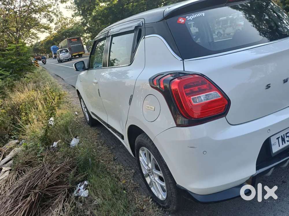 Showroom Condition Diesel Automatic Maruti Swift 2020  Vdi