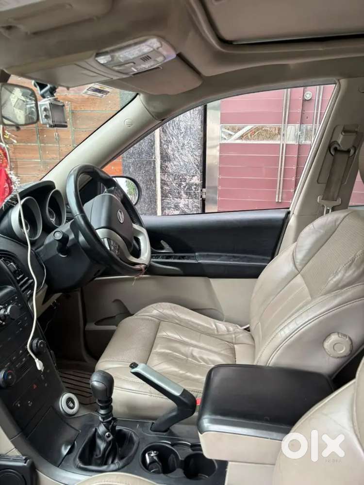 Mahindra Xuv500 W10 Diesel 2016 (sunroof)