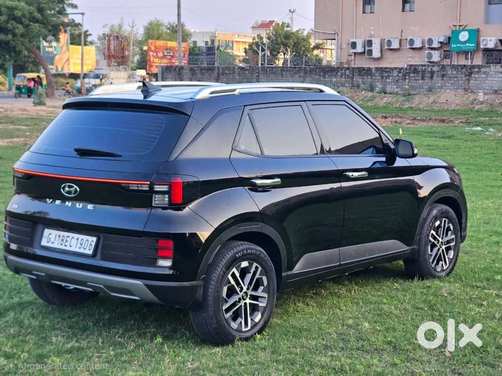 Hyundai Venue [2022-ongoing] 1.5 Crdi Sx, 2024, Diesel