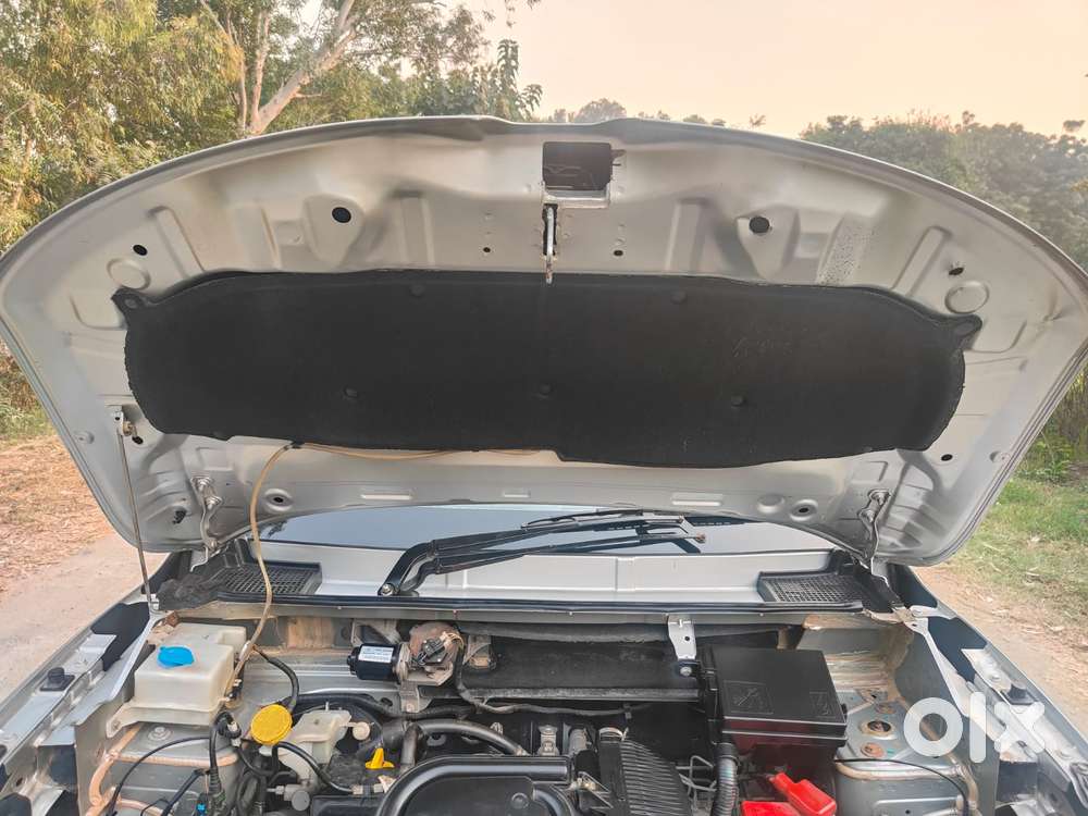 Renault Kwid Rxt Amt Climber (automatic), 2021, Petrol