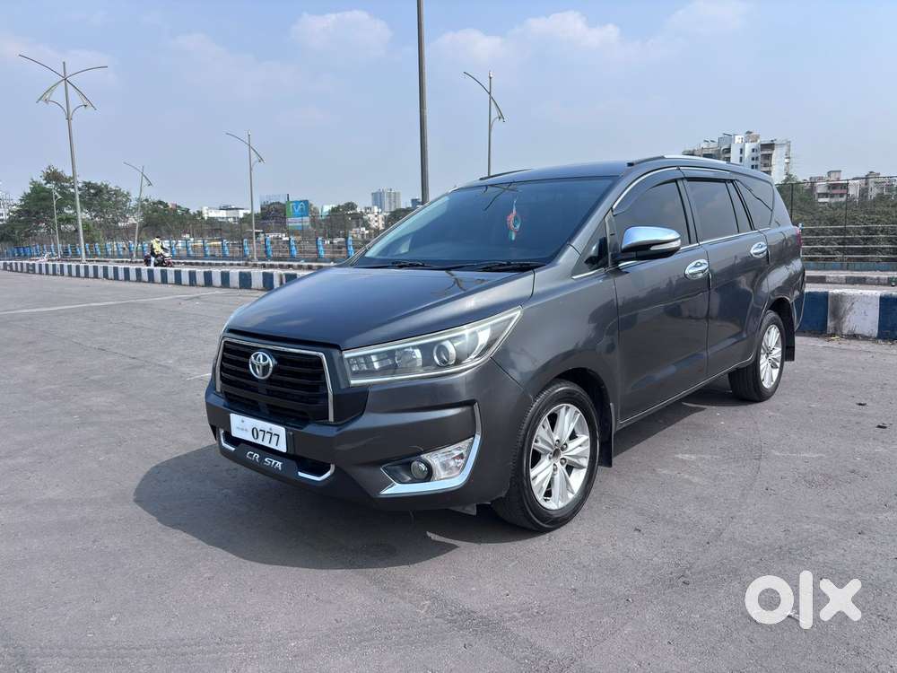 Toyota Innova Crysta