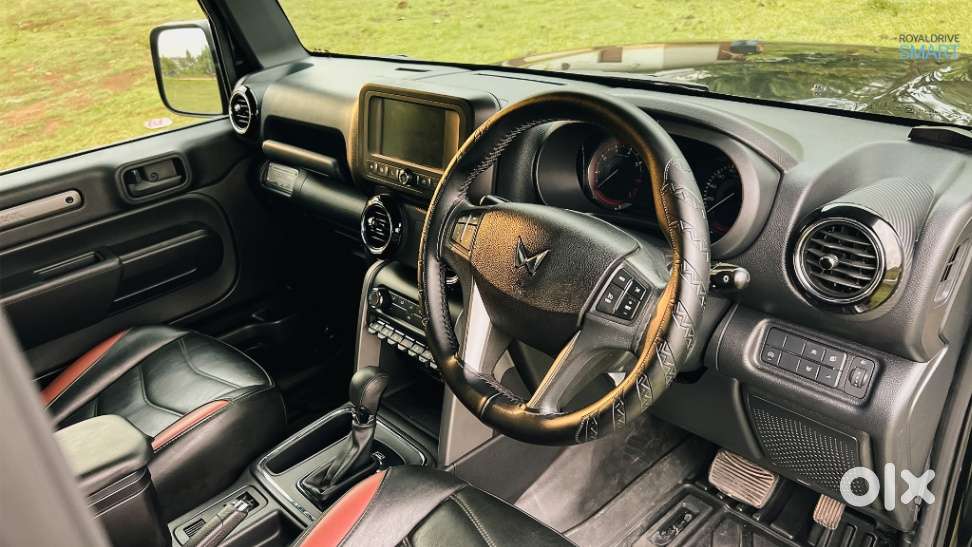 Mahindra Thar, 2023, Petrol