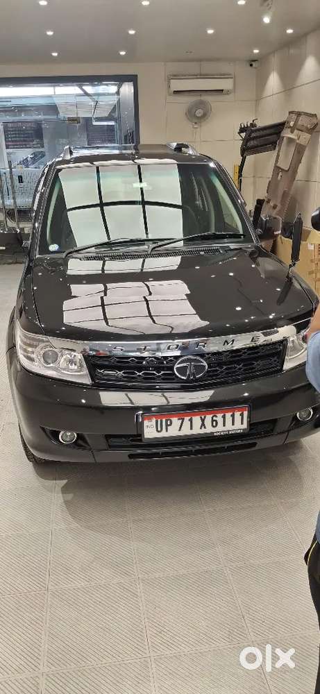 Tata Safari Storme 2016 Diesel 4x2