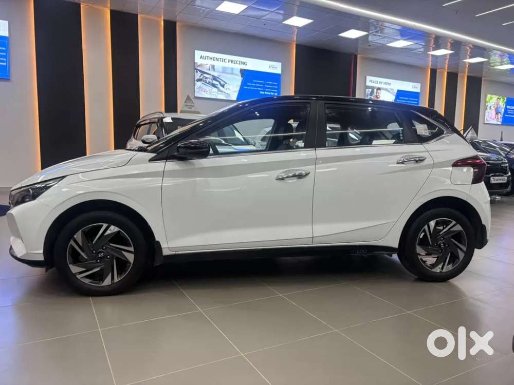 Hyundai I20 Asta (o) 1.0 Turbo Dct, 2023, Petrol