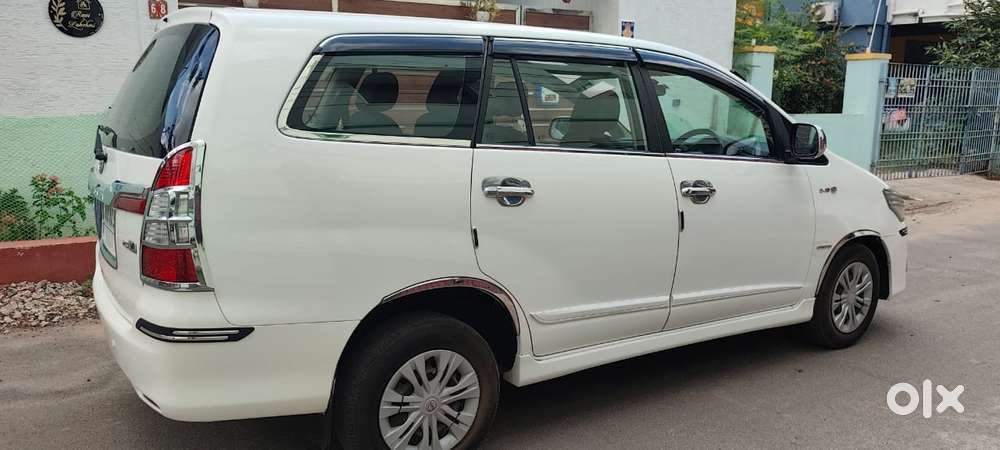 Toyota Innova 2.5 V 7 Str, 2015, Diesel