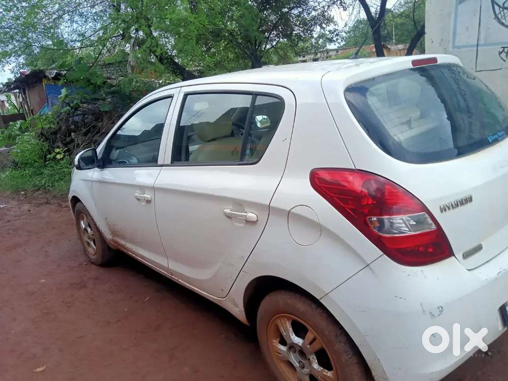 Hyundai I20 Crdi Sportz 2011 Manual (showroom Condition)