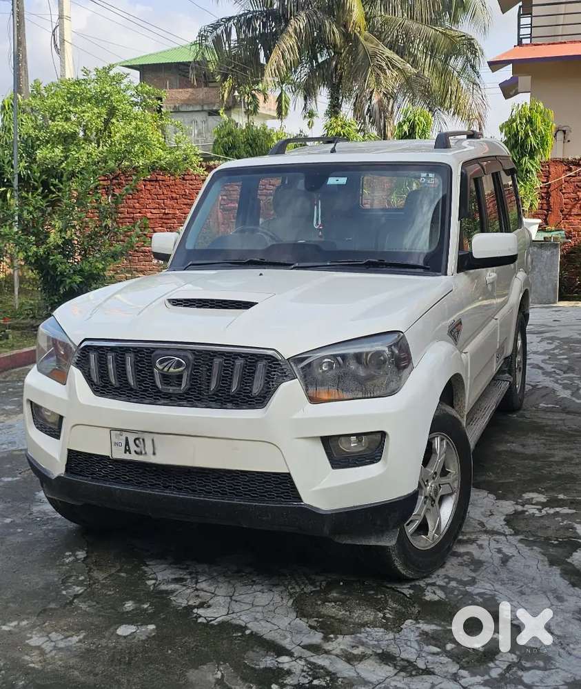 Scorpio S10 - 2015