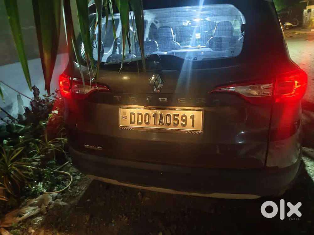 Renault Triber 7 Seater October 2021 High Model Rxz Mt 1.0 L Ece