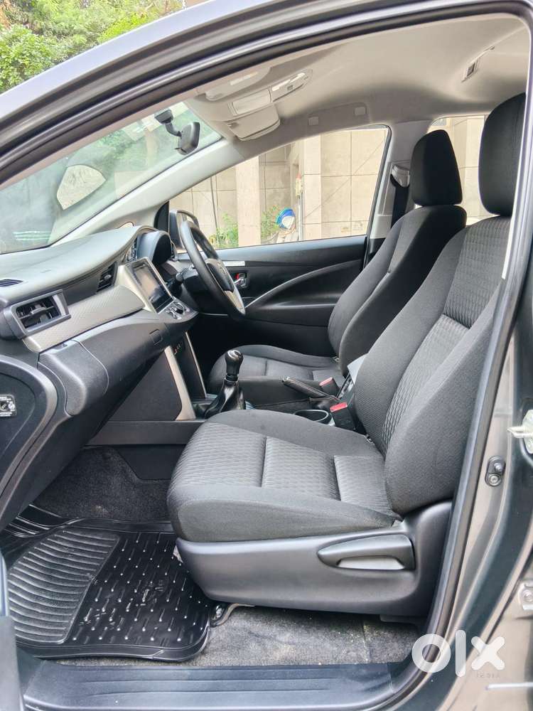 Toyota Innova Crysta 2.4 G Mt 7 Str, 2020, Diesel