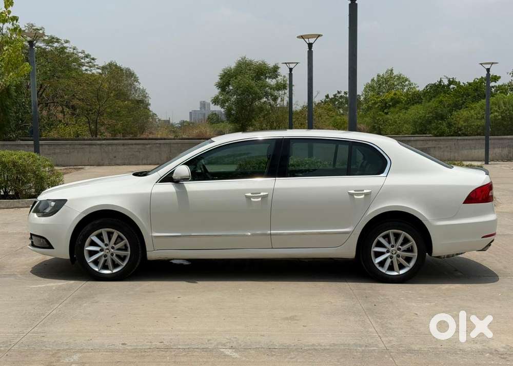 Skoda Superb 2013-2015 Elegance 1.8 Tsi At, 2014, Petrol