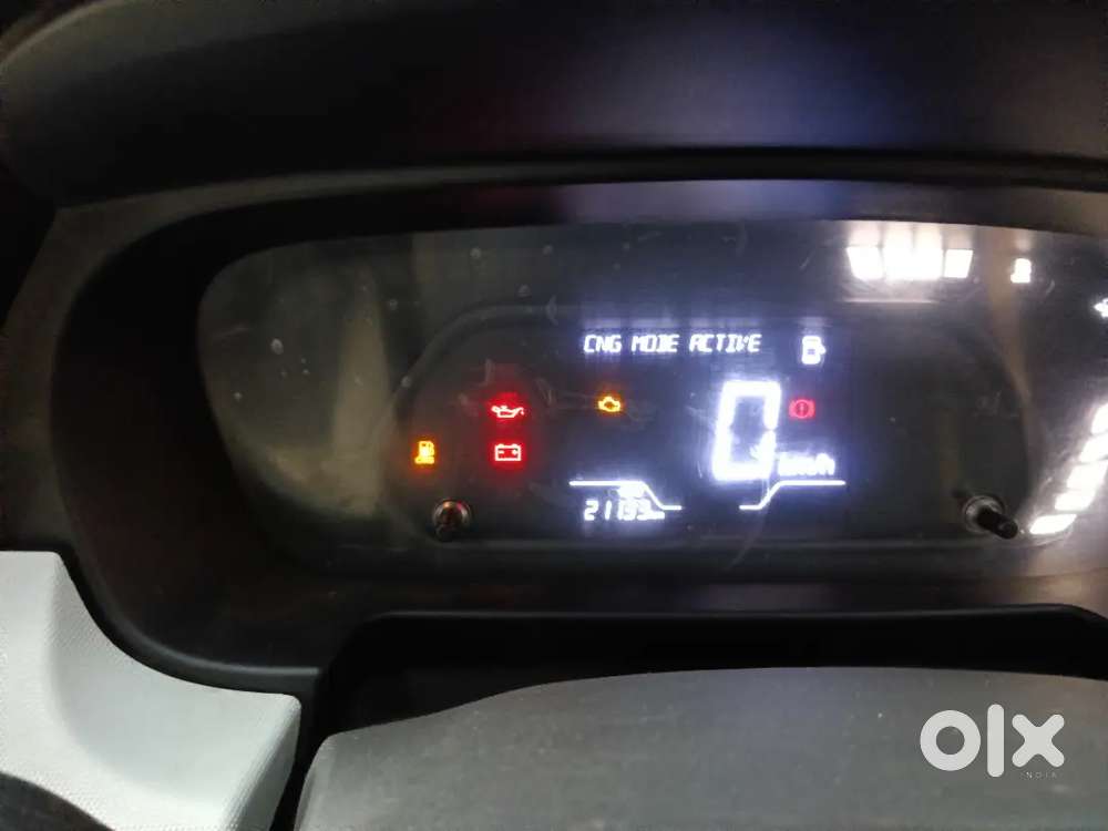 Tata Punch Pure Cng