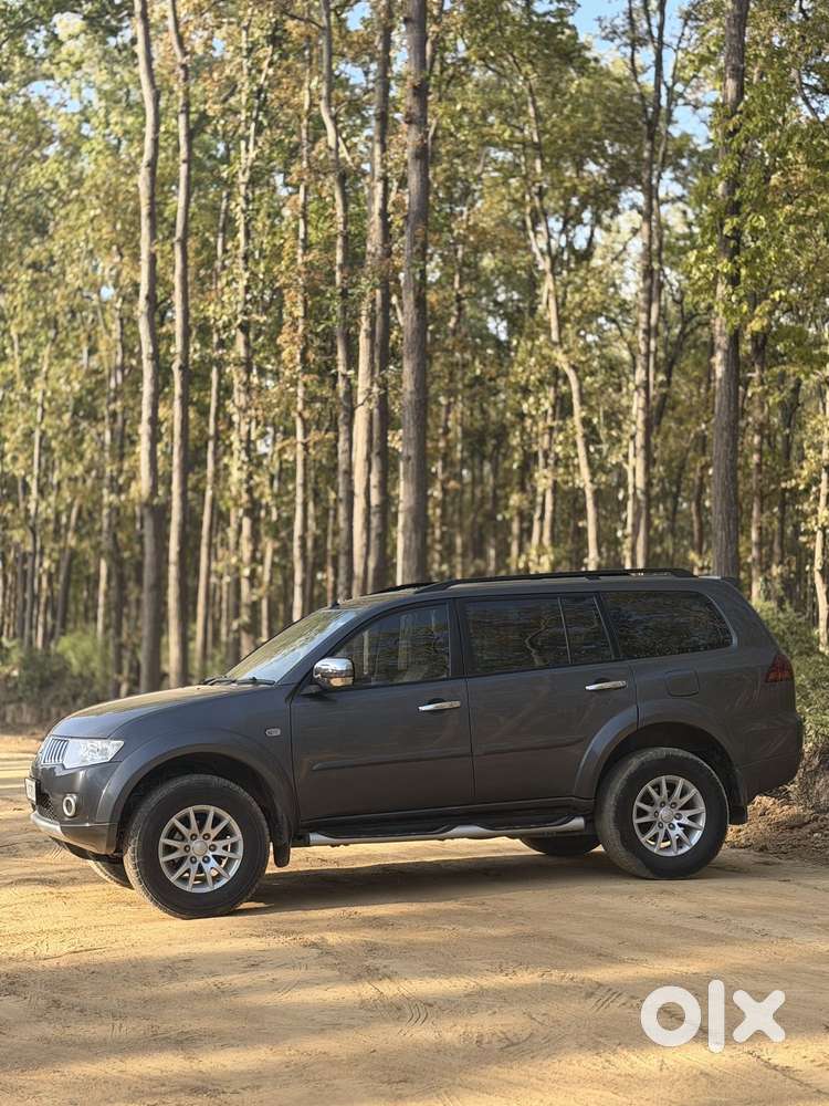 Mitsubishi Pajero Sport 2.5 Manual, 2014, Diesel