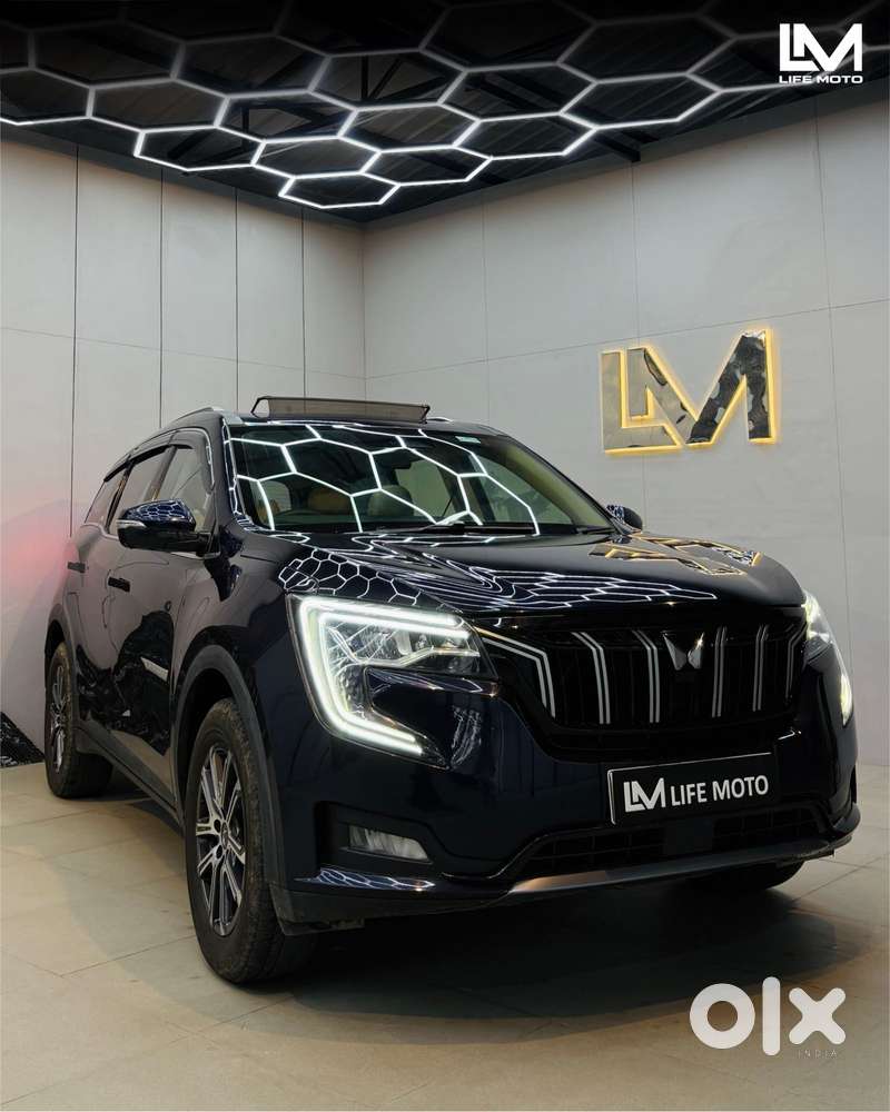 Mahindra Xuv700 Ax7l 6 Str At, 2023, Petrol