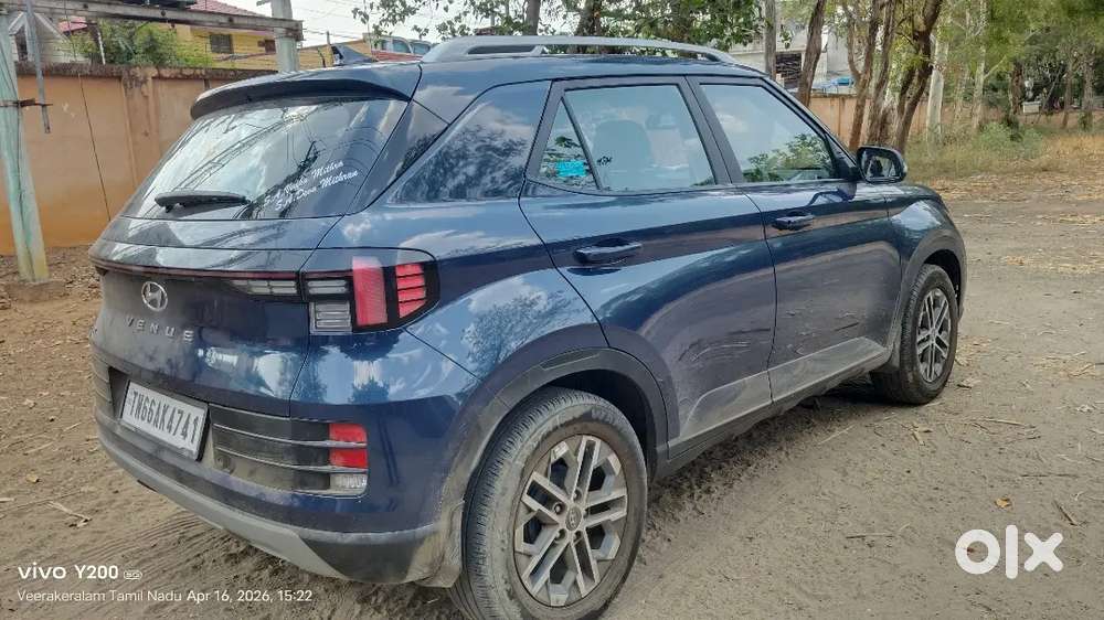 Hyundai Venue Diesel Sx Manual / Year - 2022 / 1st Owner / Km 30500