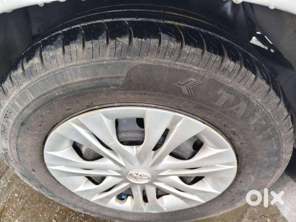 Toyota Innova 2.5 G (diesel) 8 Seater, 2014, Diesel