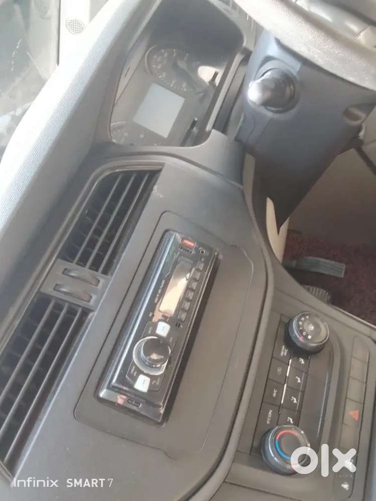 Mahindra Marazzo 2018